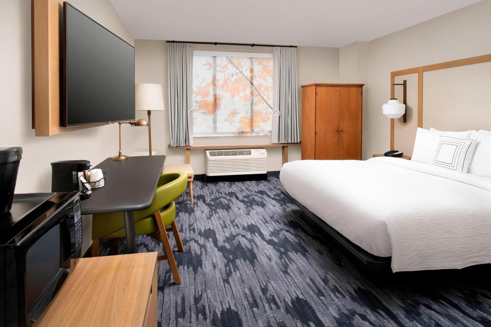 Fairfield Inn & Suites By Marriott Alexandria West/Mark Center Ngoại thất bức ảnh