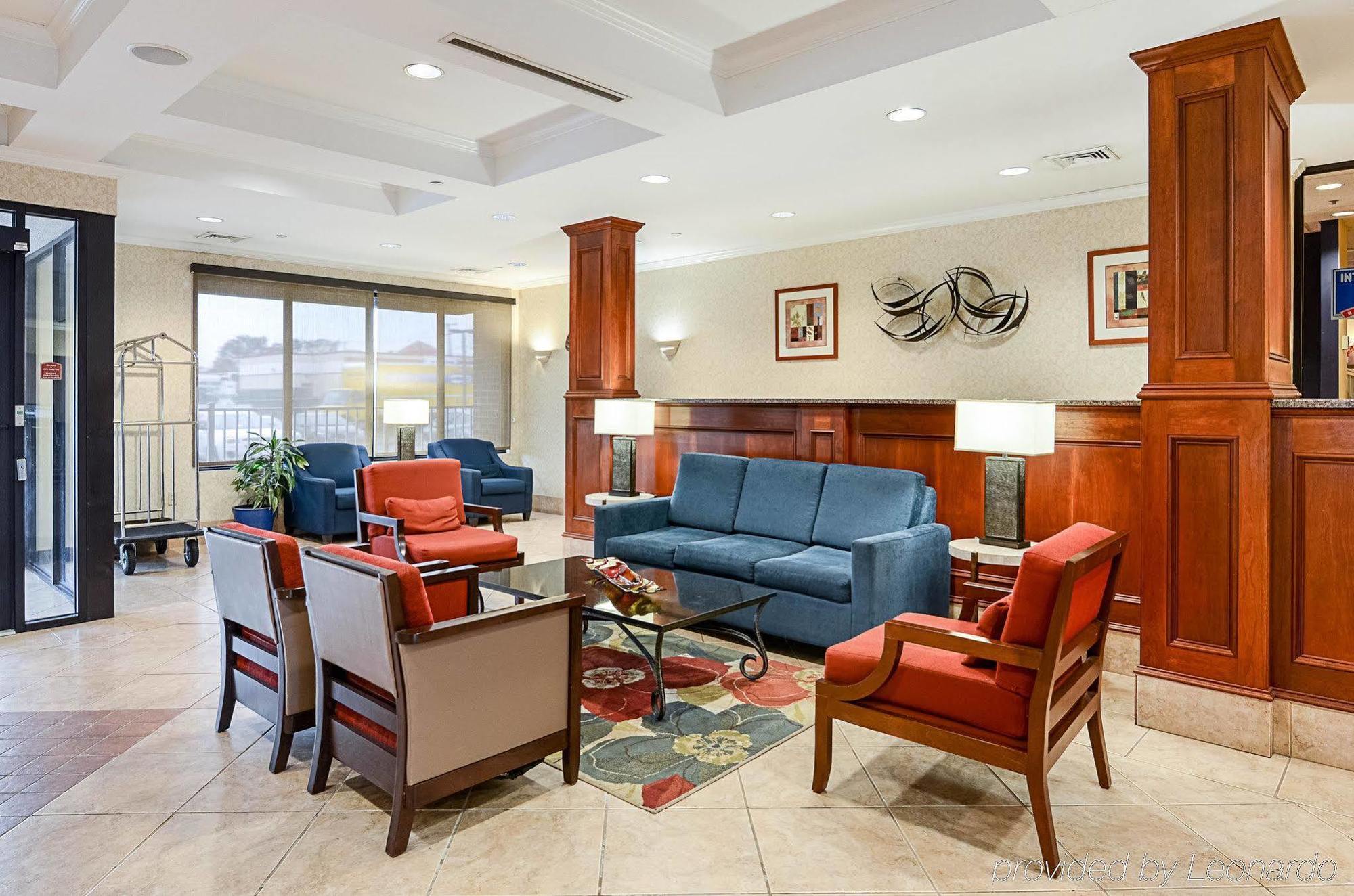 Fairfield Inn & Suites By Marriott Alexandria West/Mark Center Ngoại thất bức ảnh