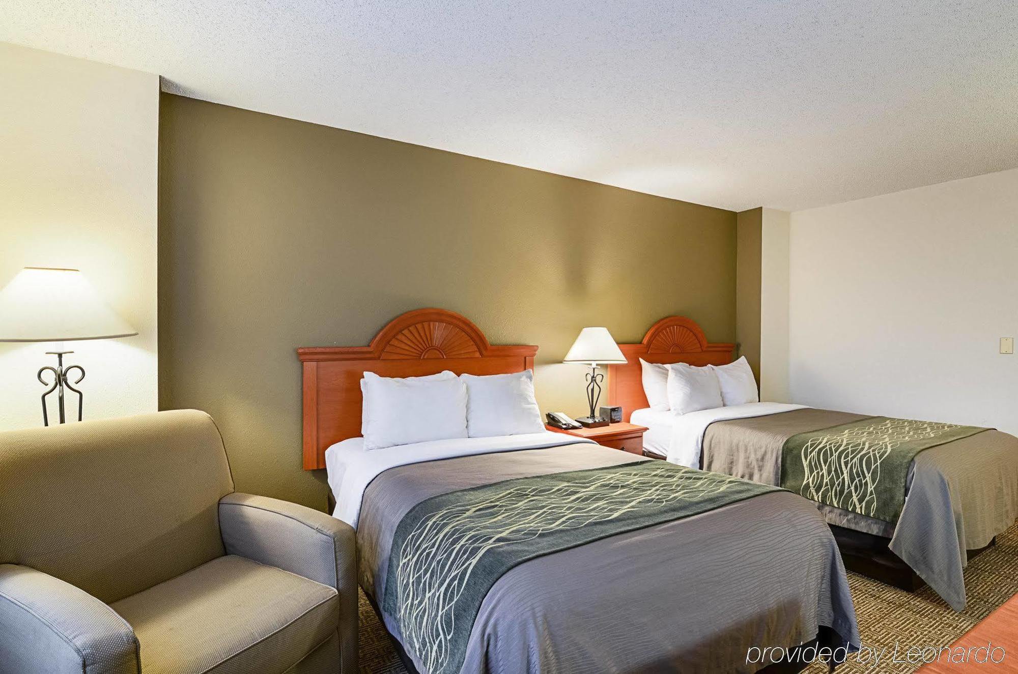 Fairfield Inn & Suites By Marriott Alexandria West/Mark Center Ngoại thất bức ảnh