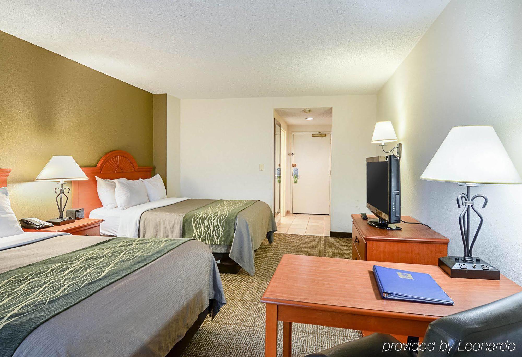 Fairfield Inn & Suites By Marriott Alexandria West/Mark Center Ngoại thất bức ảnh