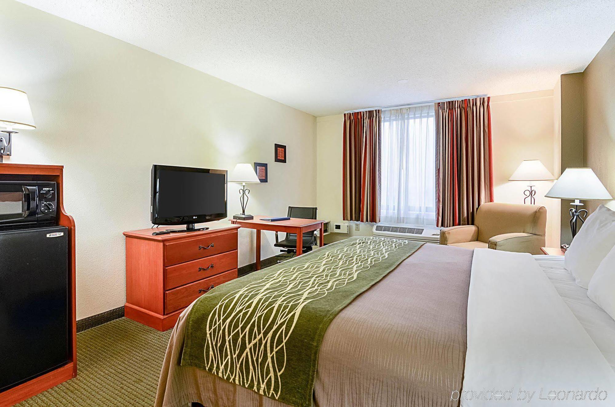 Fairfield Inn & Suites By Marriott Alexandria West/Mark Center Ngoại thất bức ảnh